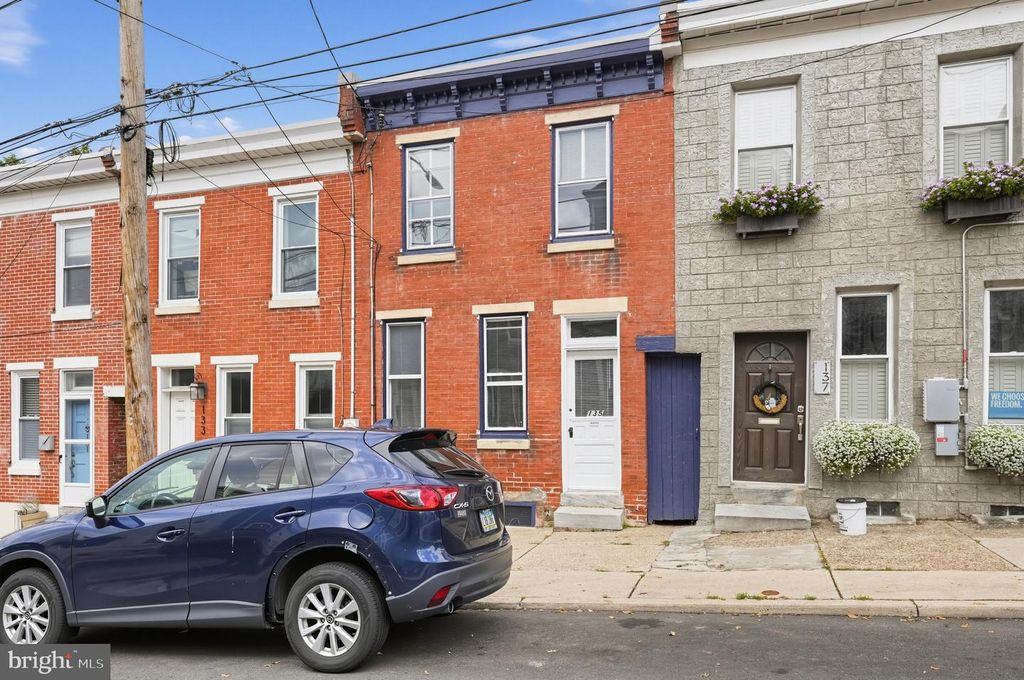 135 DAWSON ST, PHILADELPHIA, PA 19127 — exterior