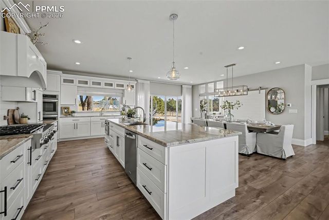 1730 Alamosa Drive, Colorado Springs, CO 80920