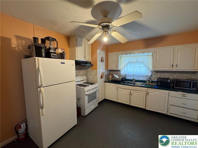 234 North Poplar Street, Allentown City, PA 18102