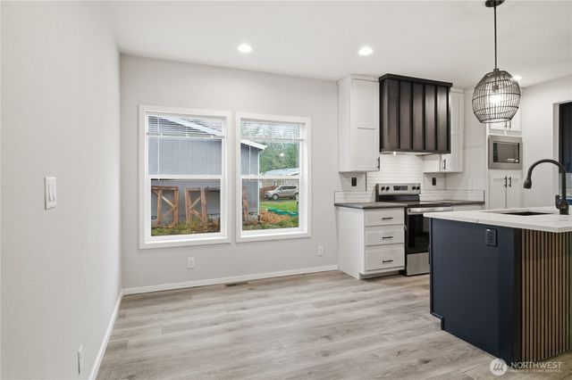 281 E McLane Drive, Shelton, WA 98584