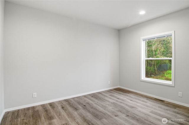 281 E McLane Drive, Shelton, WA 98584