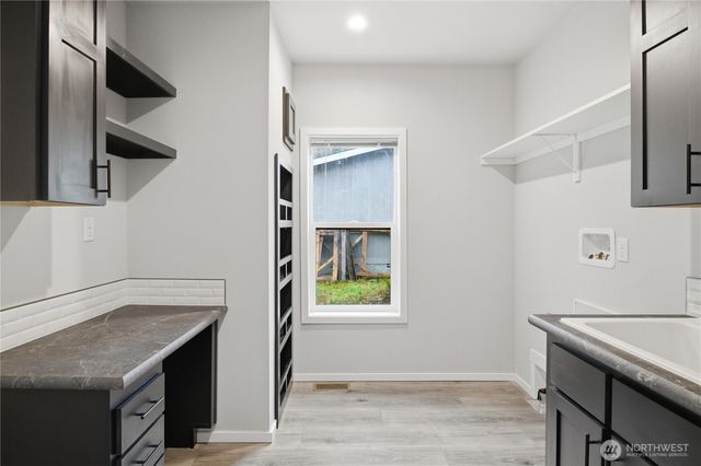 281 E McLane Drive, Shelton, WA 98584