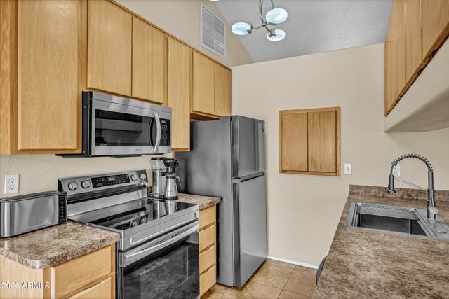 1101 W MONONA Drive, Phoenix, AZ 85027
