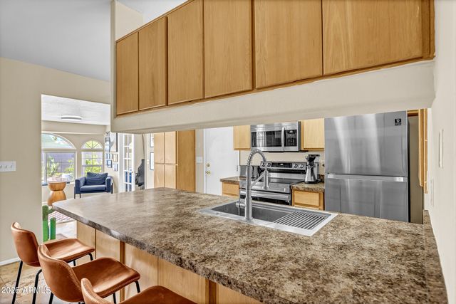 1101 W MONONA Drive, Phoenix, AZ 85027