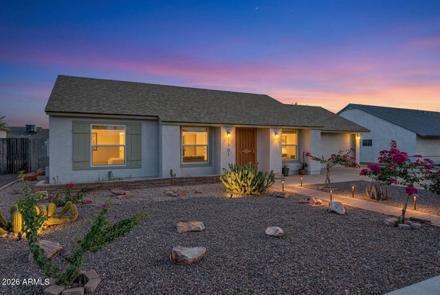 1101 W MONONA Drive, Phoenix, AZ 85027