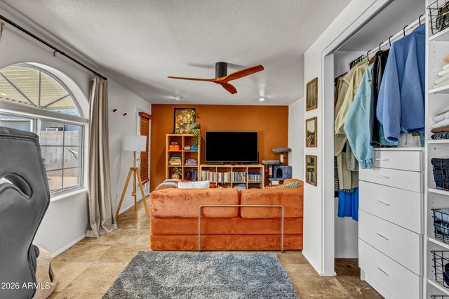 1101 W MONONA Drive, Phoenix, AZ 85027