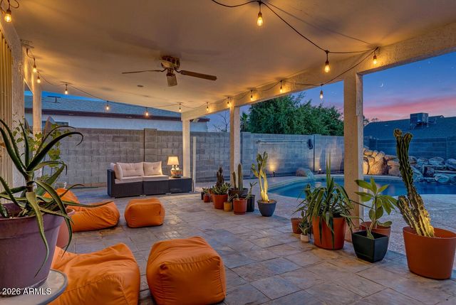 1101 W MONONA Drive, Phoenix, AZ 85027