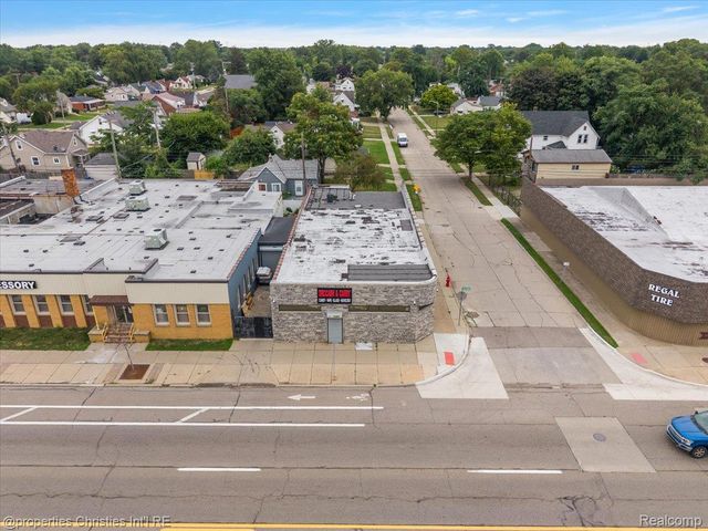 23656 Van Dyke Avenue, Warren, MI 48089