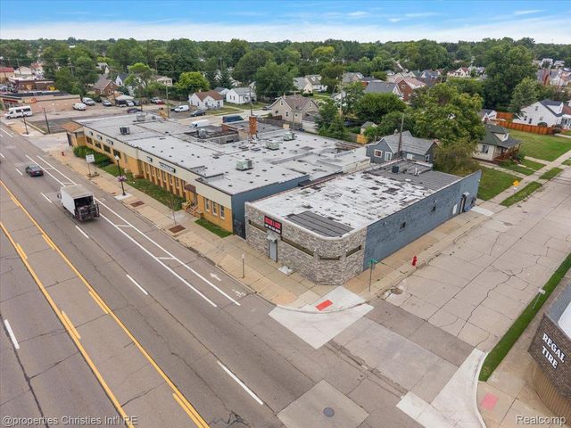 23656 Van Dyke Avenue, Warren, MI 48089