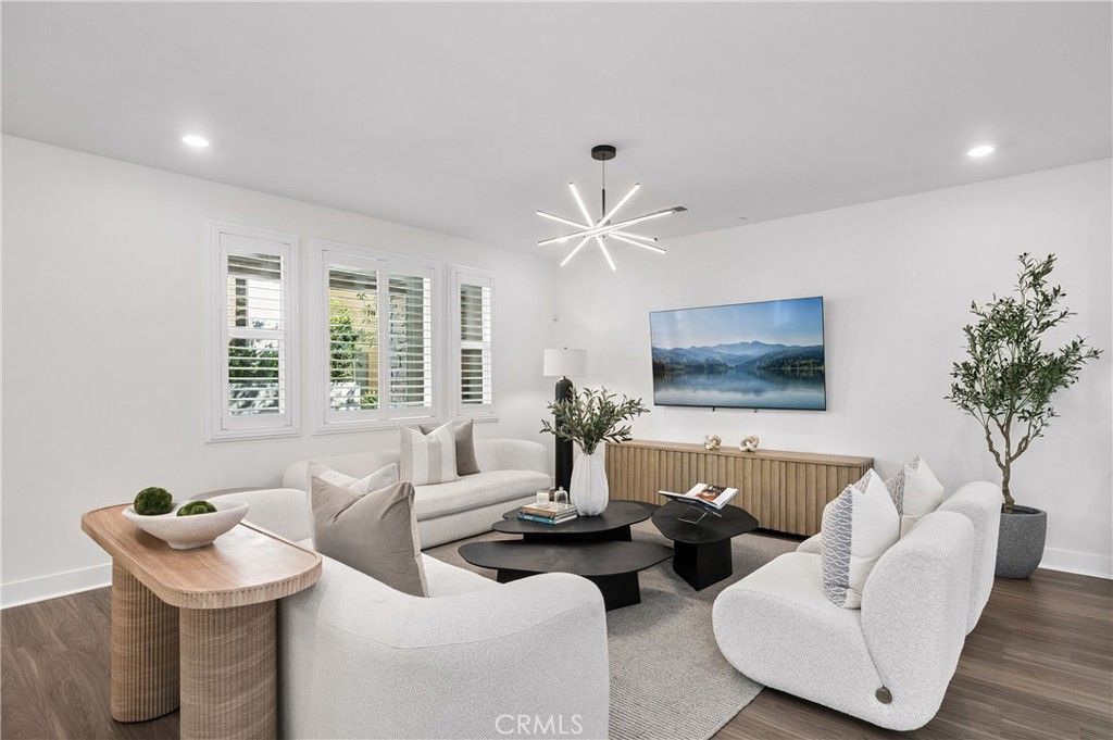 379 Sawbuck, Irvine, CA 92618 — photo 5