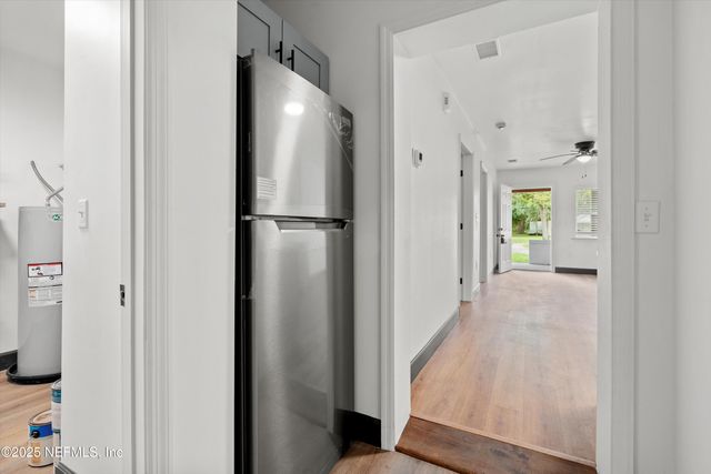 123 MCCALLMAN Road, Jacksonville, FL 32218