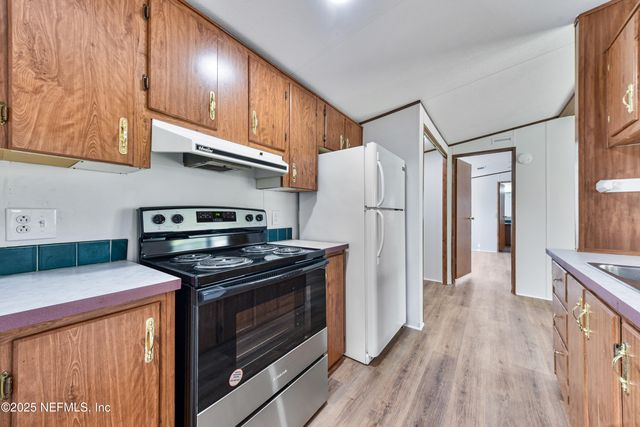 123 MCCALLMAN Road, Jacksonville, FL 32218