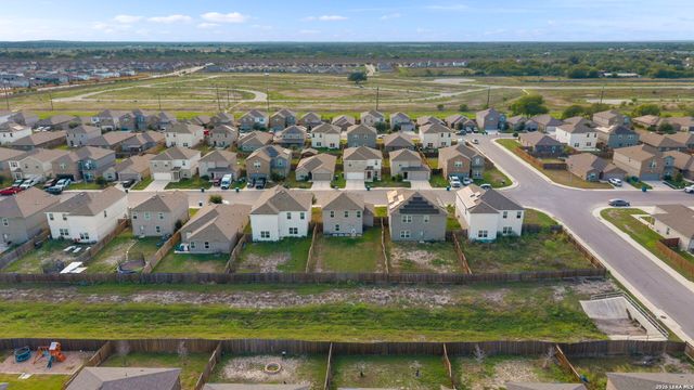15210 Escalante Pass, Von Ormy, TX 78073