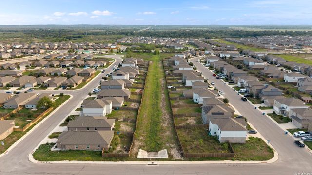 15210 Escalante Pass, Von Ormy, TX 78073