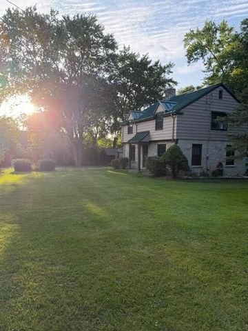 1177 Lakefield ROAD, Grafton, WI 53024