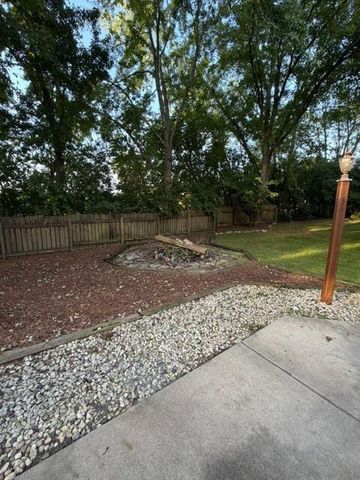 1177 Lakefield ROAD, Grafton, WI 53024
