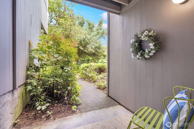 6581 137th Place NE #483, Redmond, WA 98052