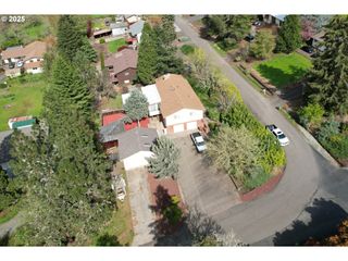 497 WOOD CREST Dr, Myrtle Creek, OR 97457