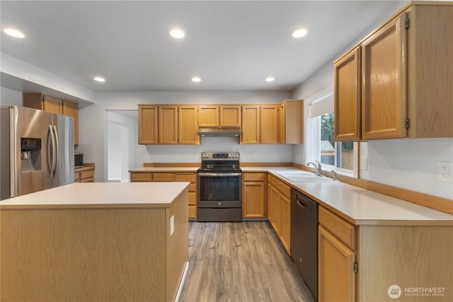 16804 132nd Avenue E, Puyallup, WA 98374