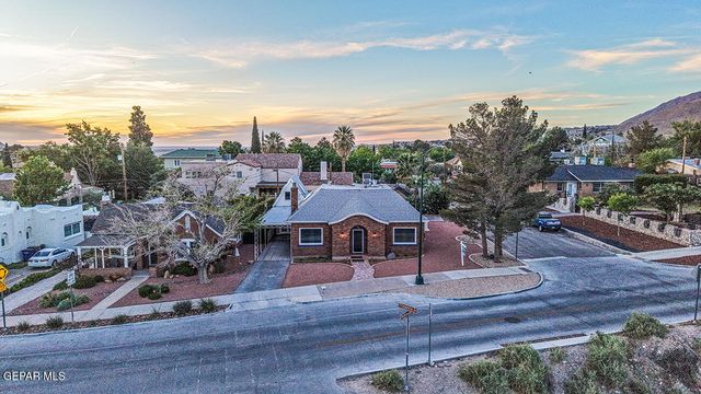 715 E ROBINSON Avenue, El Paso, TX 79902