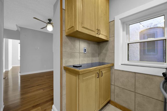 986 Highland Street, Columbus, OH 43201