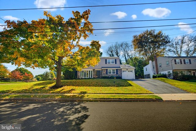 2026 WISTERIA LN, Lafayette Hill, PA 19444
