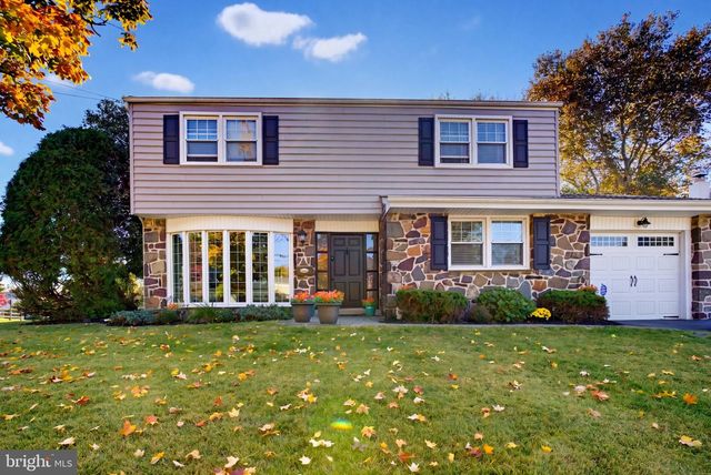 2026 WISTERIA LN, Lafayette Hill, PA 19444