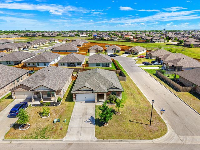 8906 Sky Crest Drive, Temple, TX 76502