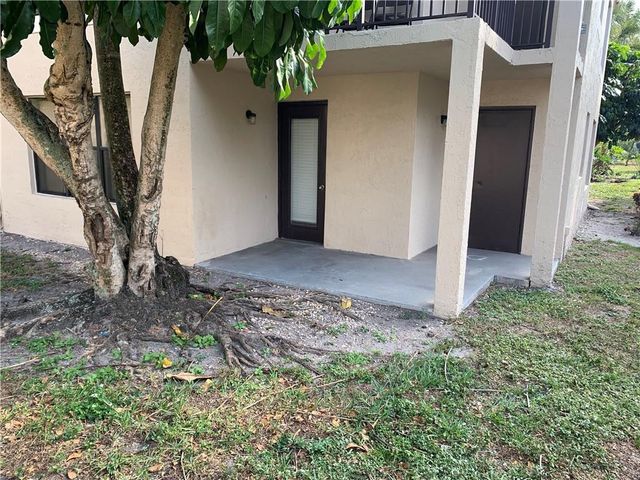 4341 W Mcnab Road 22, Pompano Beach, FL 33069