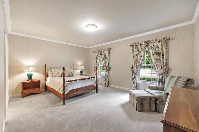 1071 THORNBERRY CREEK DRIVE, Hobart, WI 54155