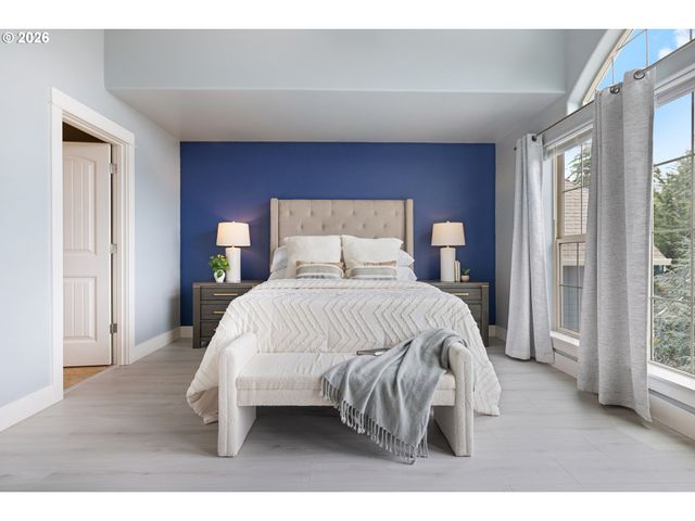 17578 Sw LOMA VISTA St, Beaverton, OR 97007