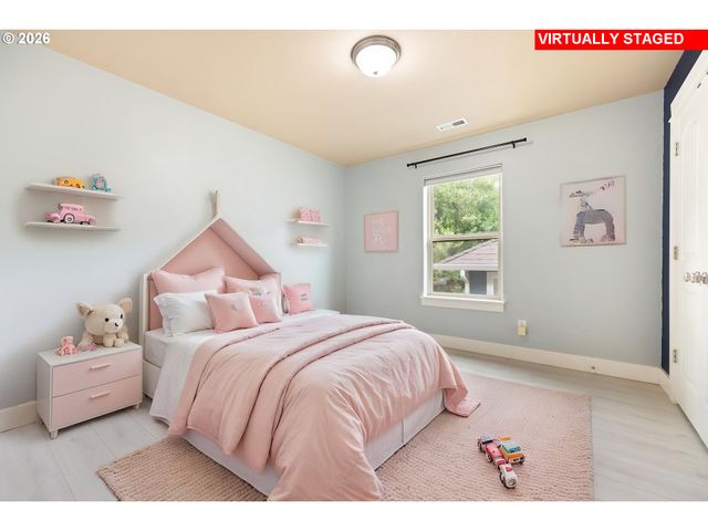 17578 Sw LOMA VISTA St, Beaverton, OR 97007