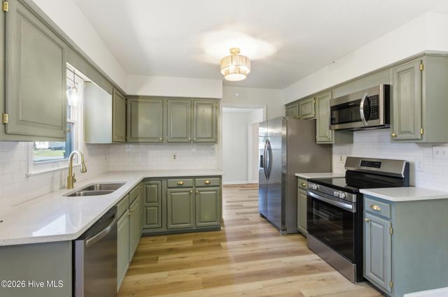 127 Hillingdale Drive, Washington, NC 27889
