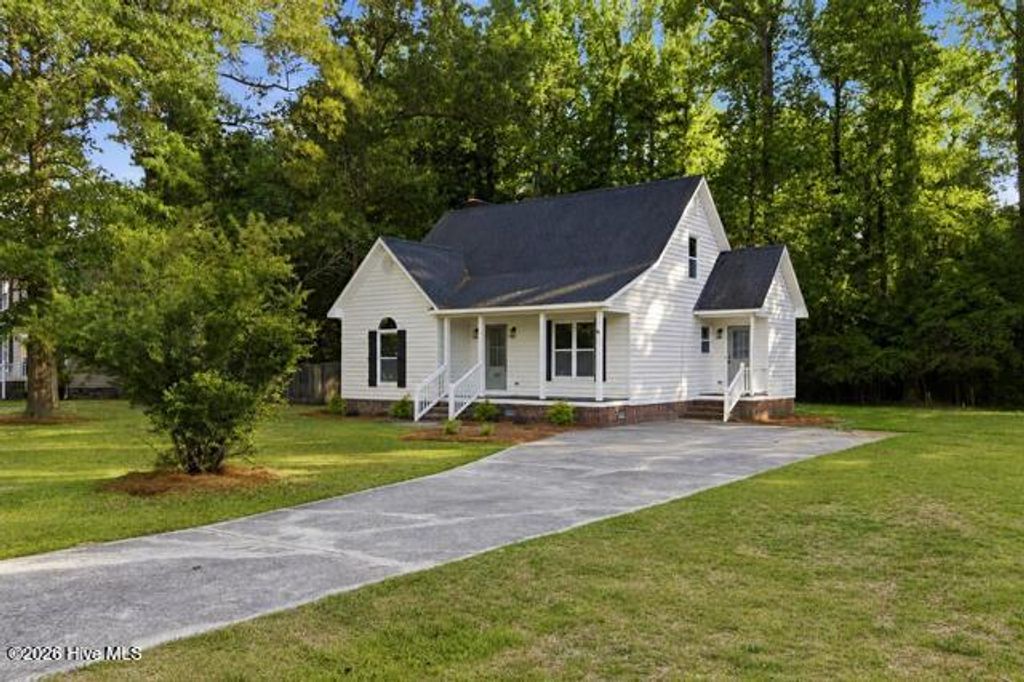 127 Hillingdale Drive, Washington, NC 27889