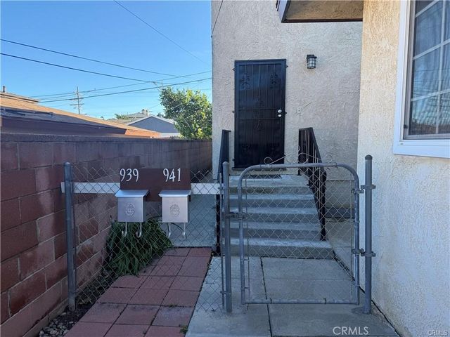 939 941 W 17th, San Pedro, CA 90731