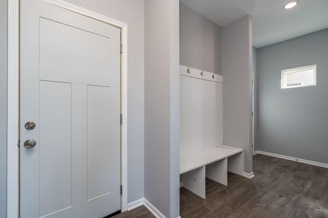 3203 Noble Drive, Mankato, MN 56001