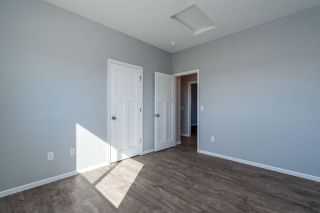 3203 Noble Drive, Mankato, MN 56001