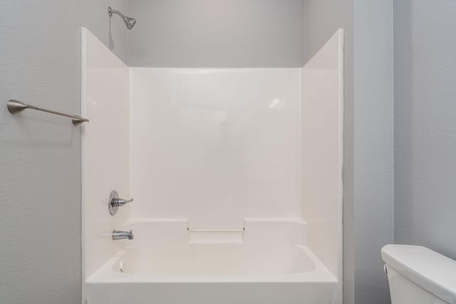 3203 Noble Drive, Mankato, MN 56001