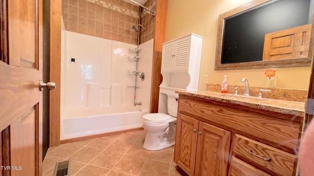 317 Handy Lane, Rogersville, TN 37857