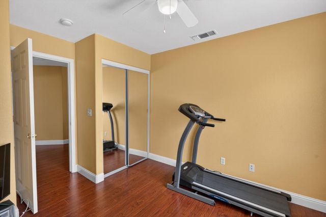 8850 Black Marlin Ct, Sacramento, CA 95828