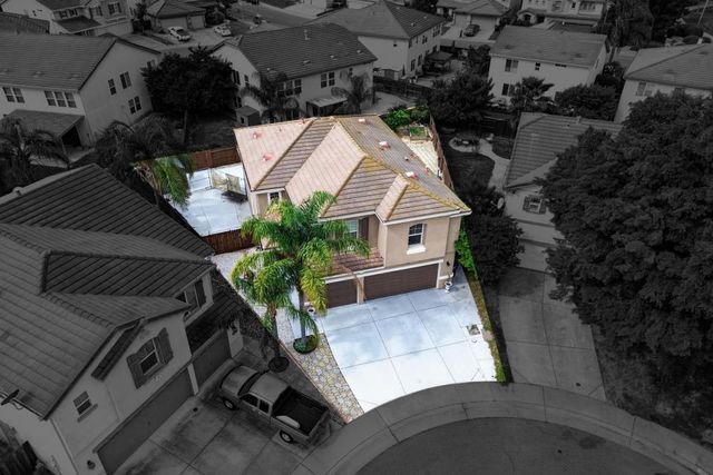 8850 Black Marlin Ct, Sacramento, CA 95828