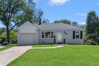 2000 Ranchdale Drive, St Louis, MO 63136