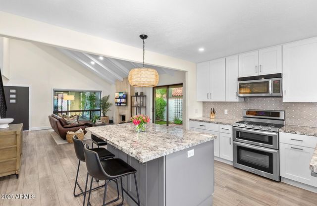 5822 N Scottsdale Road, Paradise Valley, AZ 85253