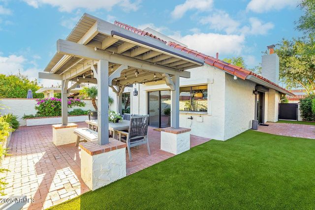 5822 N Scottsdale Road, Paradise Valley, AZ 85253