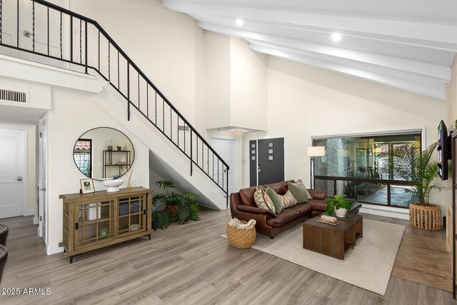 5822 N Scottsdale Road, Paradise Valley, AZ 85253