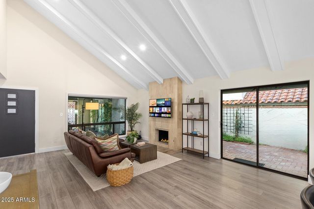 5822 N Scottsdale Road, Paradise Valley, AZ 85253