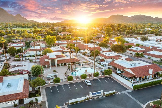 5822 N Scottsdale Road, Paradise Valley, AZ 85253