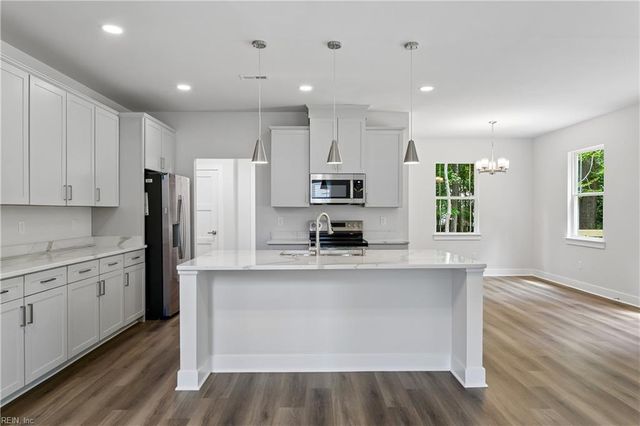 14 Riding PATH, Hampton, VA 23669