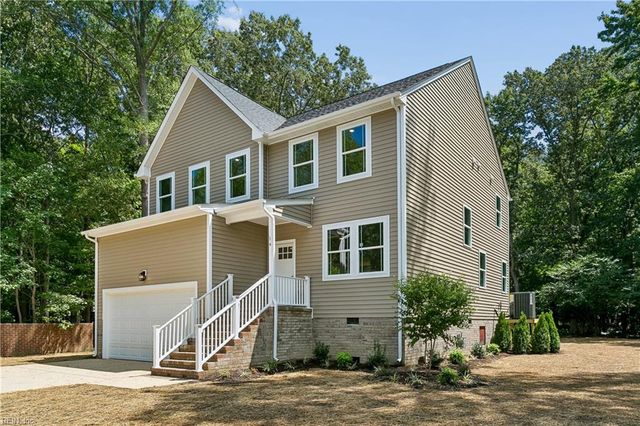 14 Riding PATH, Hampton, VA 23669