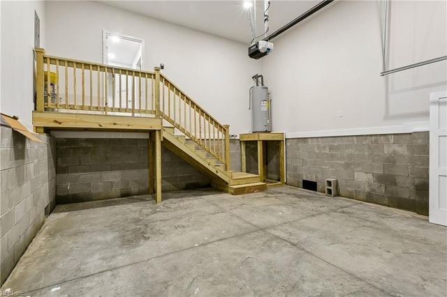 14 Riding PATH, Hampton, VA 23669